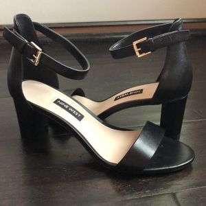 Nine West ‘Sandy’ Block Heel Black